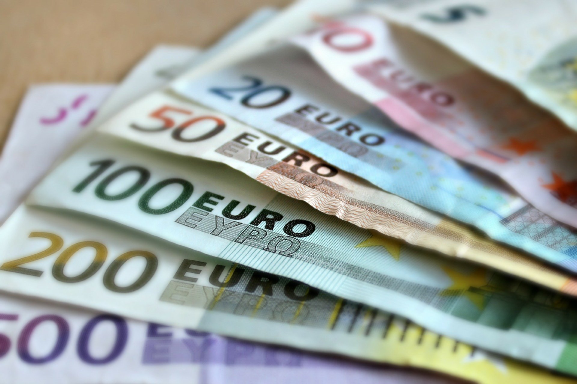 Eurozone June Inflation Likely Slowed As Oil Prices Eased